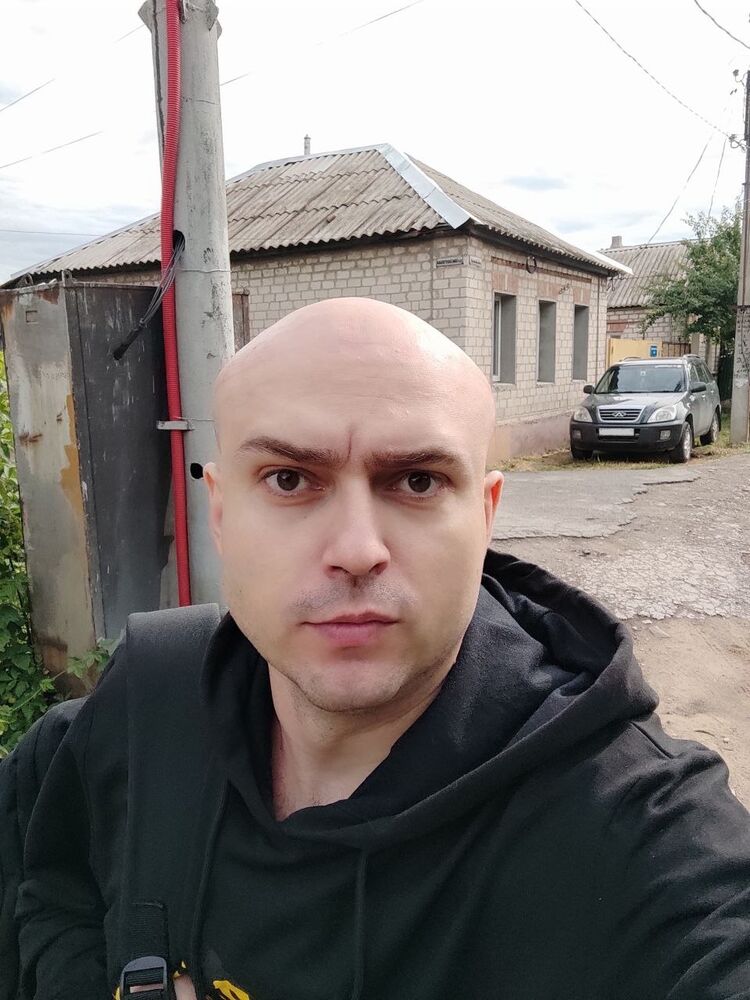  52237897  , 30 ,    