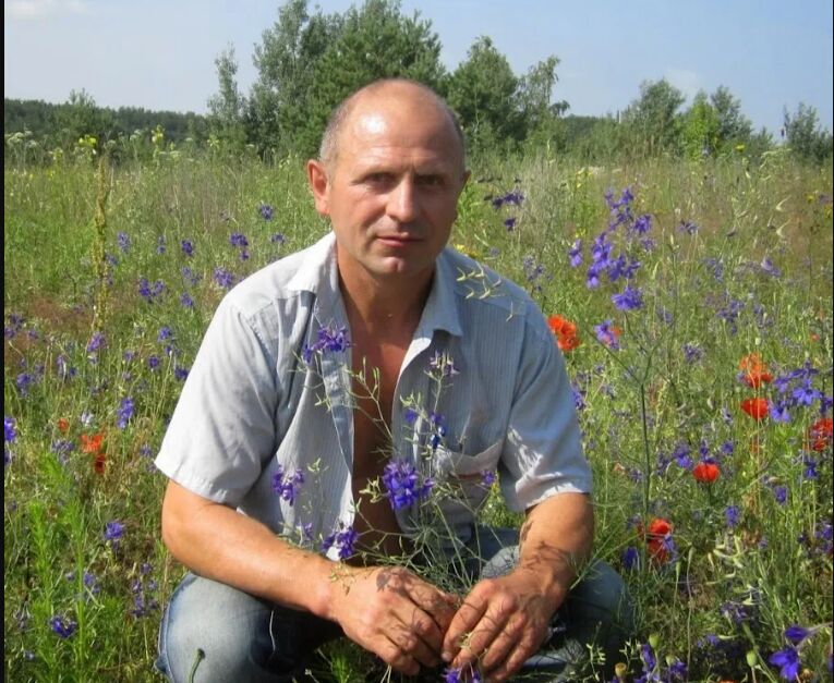  52785507  Geniy, 53 ,    