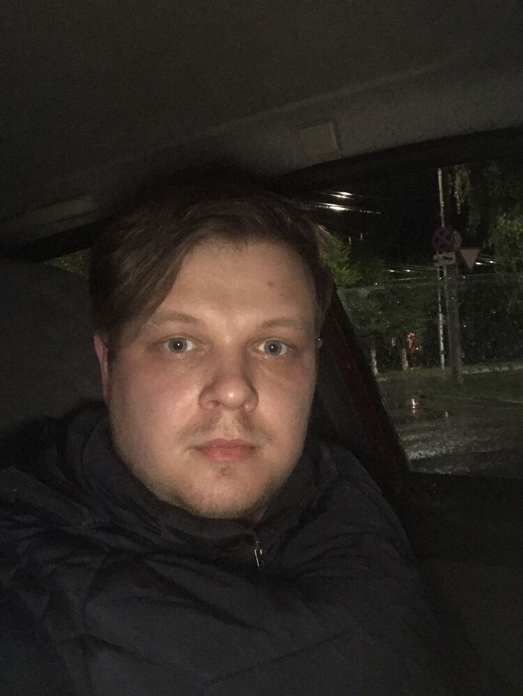  36722807  , 32 ,    