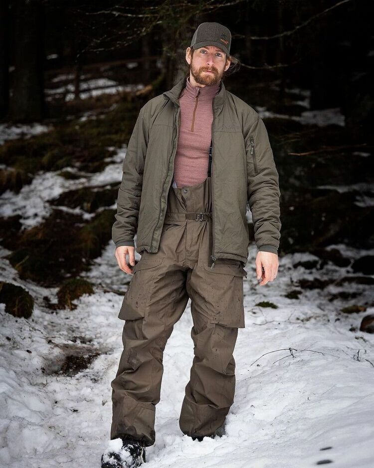  45258317  Chris Smith, 42 ,    