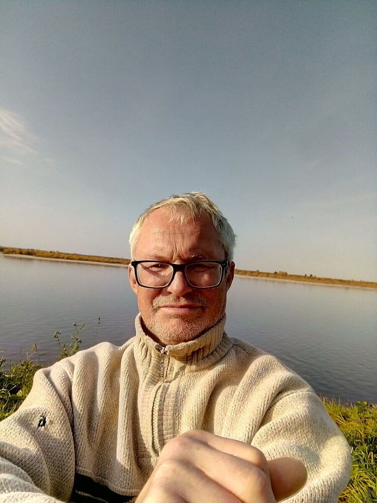 21540877  Aleksandr, 73 ,    
