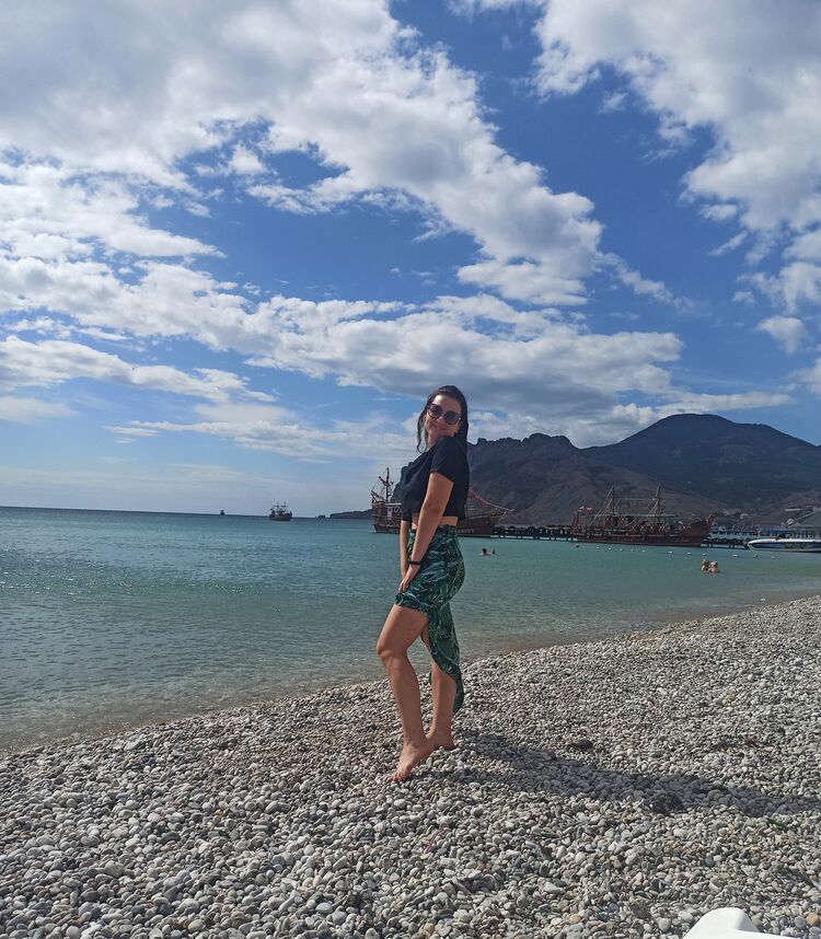 ���� 28981267 ������� Emee, 32 ����, ���� ���������� � �����������