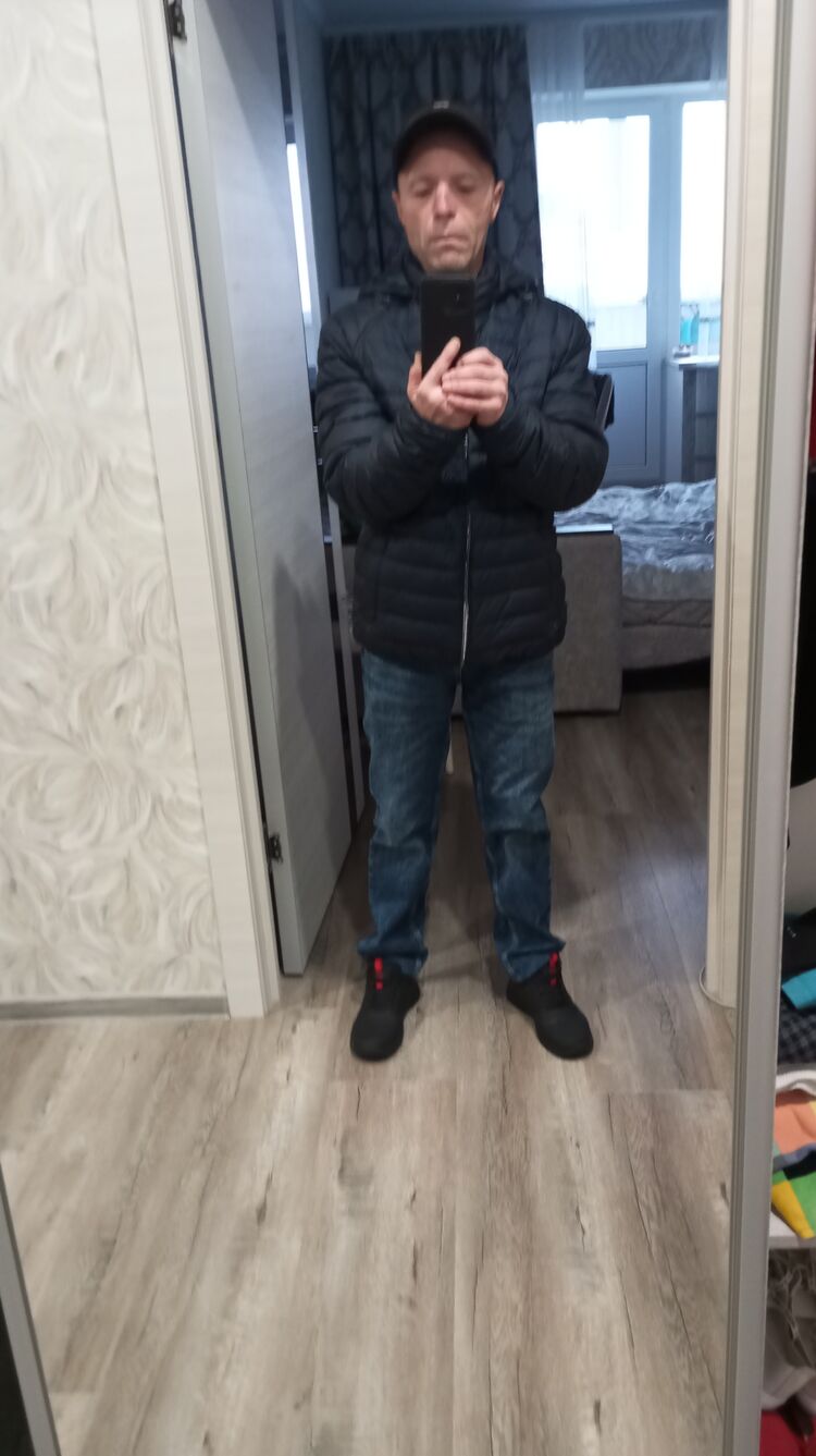  43040397  , 46 ,    