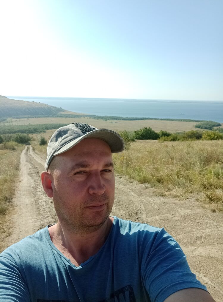  41606947  , 50 ,    
