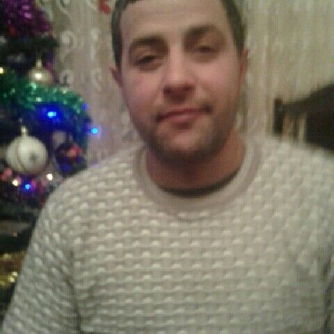  ,   Hrant, 43 ,   