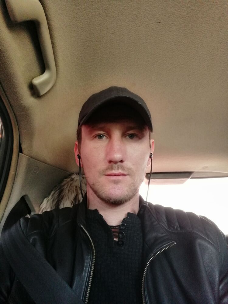  ,   Pavel, 34 ,   ,   
