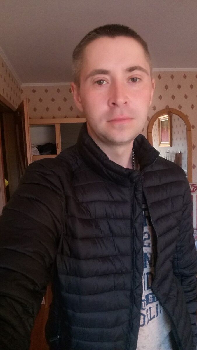  ,   Denis, 40 ,   ,   , c 