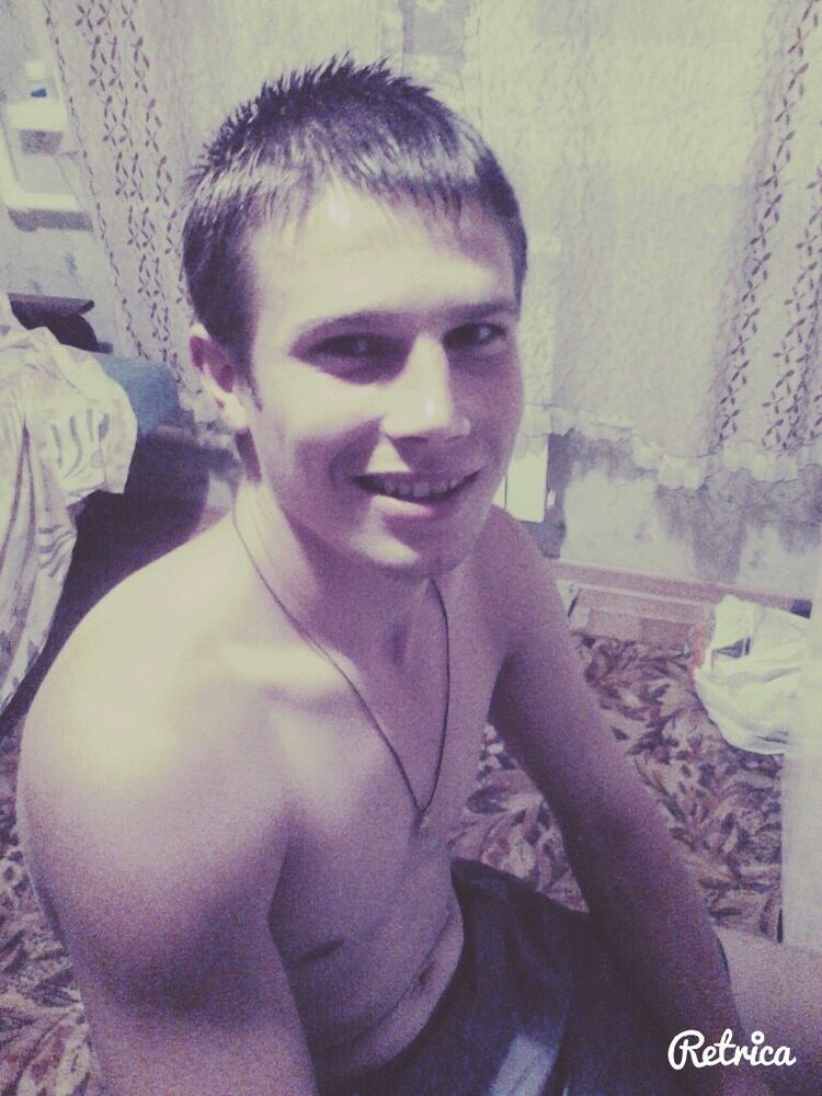  8907837  Evgen, 33 ,    