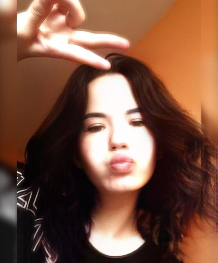 27416997  Maria, 23 ,    