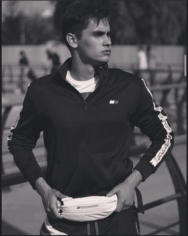  ,   Vadim, 24 ,   ,   , 