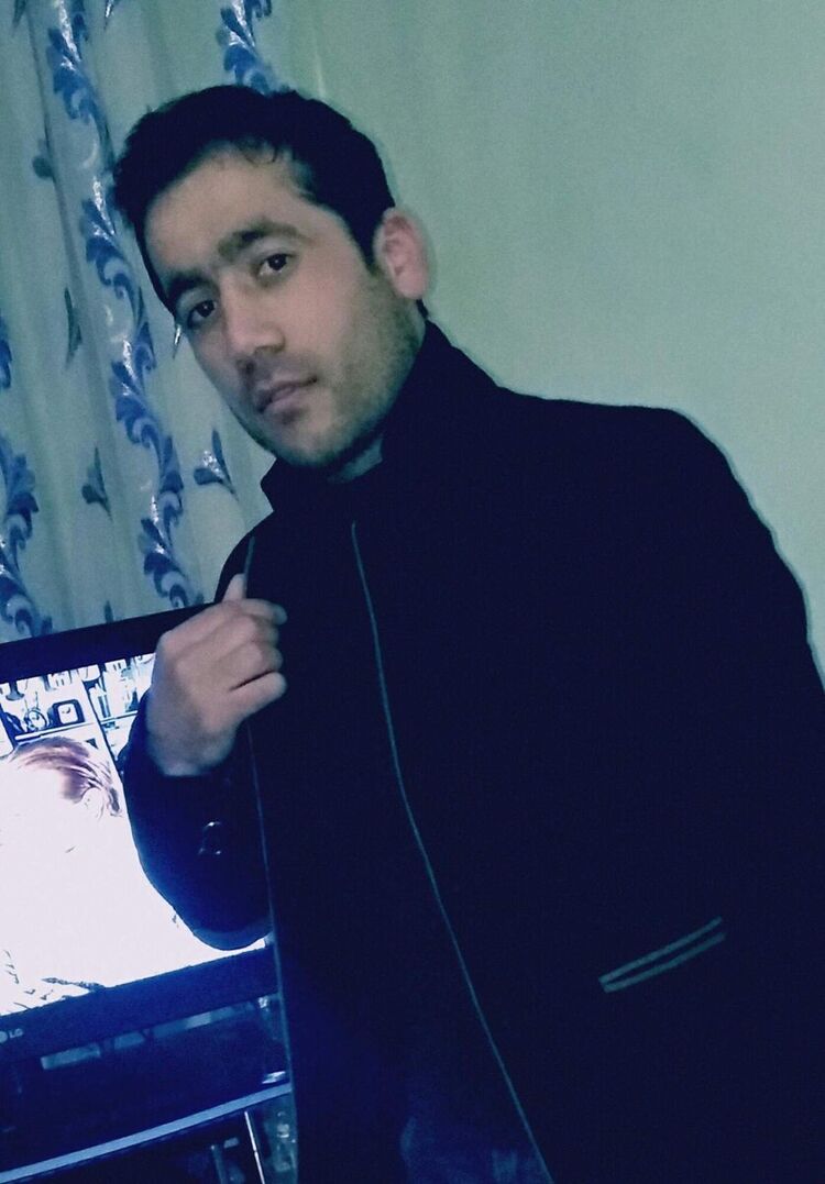  ,   Jasur, 32 ,   ,   , c 