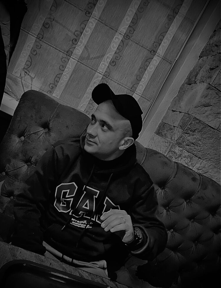 ���� 39434297 ������� �����, 34 ����, ���� ���������� � ������