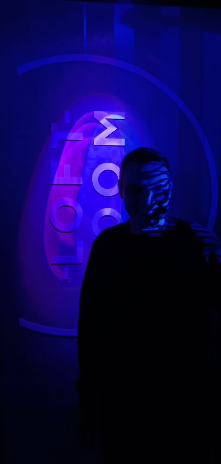  42078747  , 36 ,    --