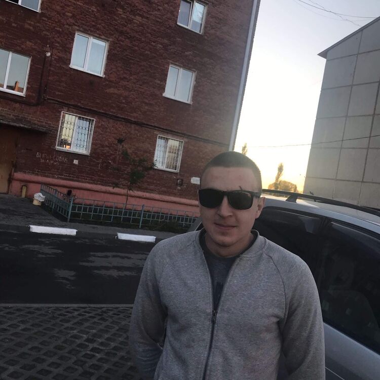 ���� 27523177 ������� ˸��, 27 ���, ���� ���������� � �����