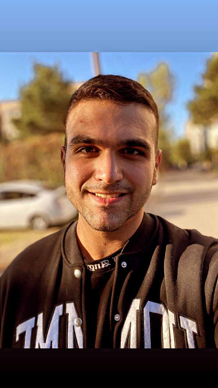 ���� 38528607 ����� Gio, 21 ���, ���� ���������� � �������