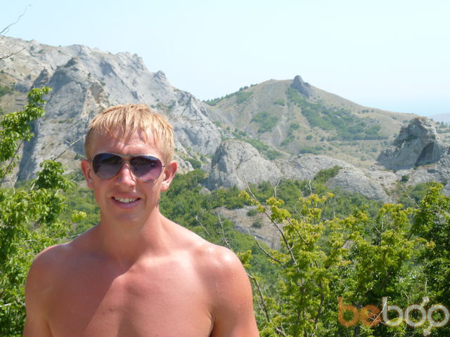  ,   Maksim, 46 ,   