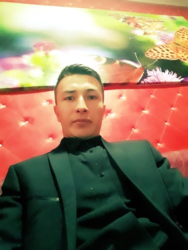  ,   David, 29 ,   ,   