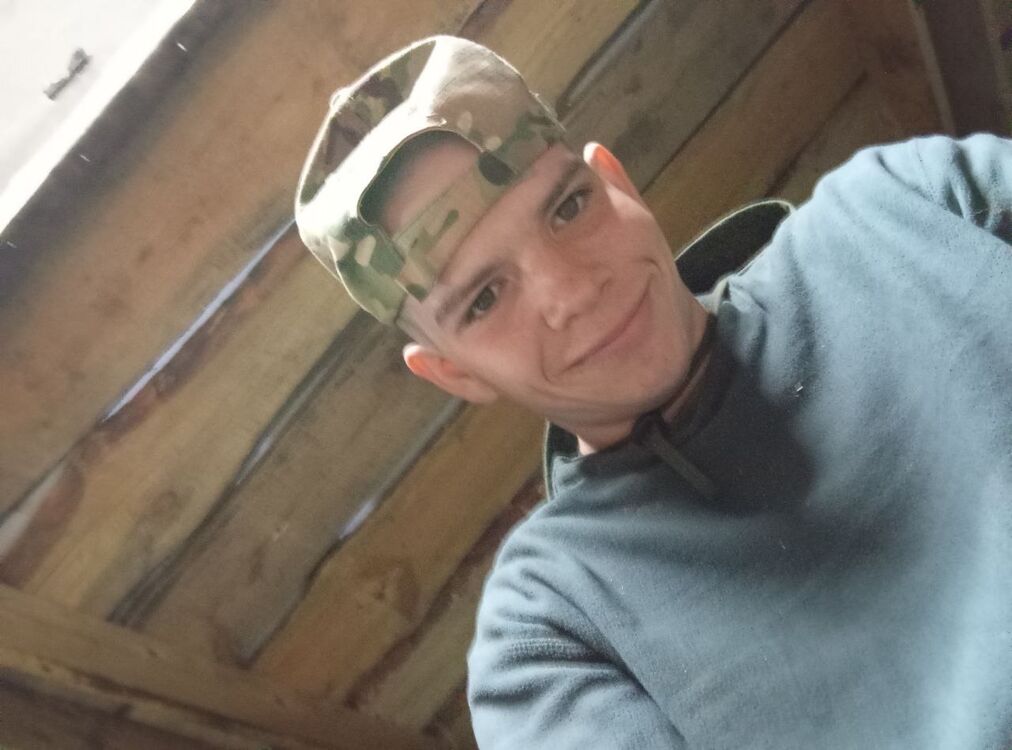  52810817  HappuGGa, 21 ,    