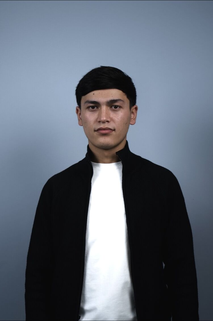  52977597  Ibrokhimov, 21 ,    