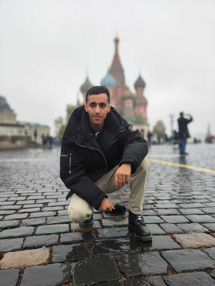 ���� 40212317 ����� Azoz, 23 ����, ���� ���������� � �����-����������