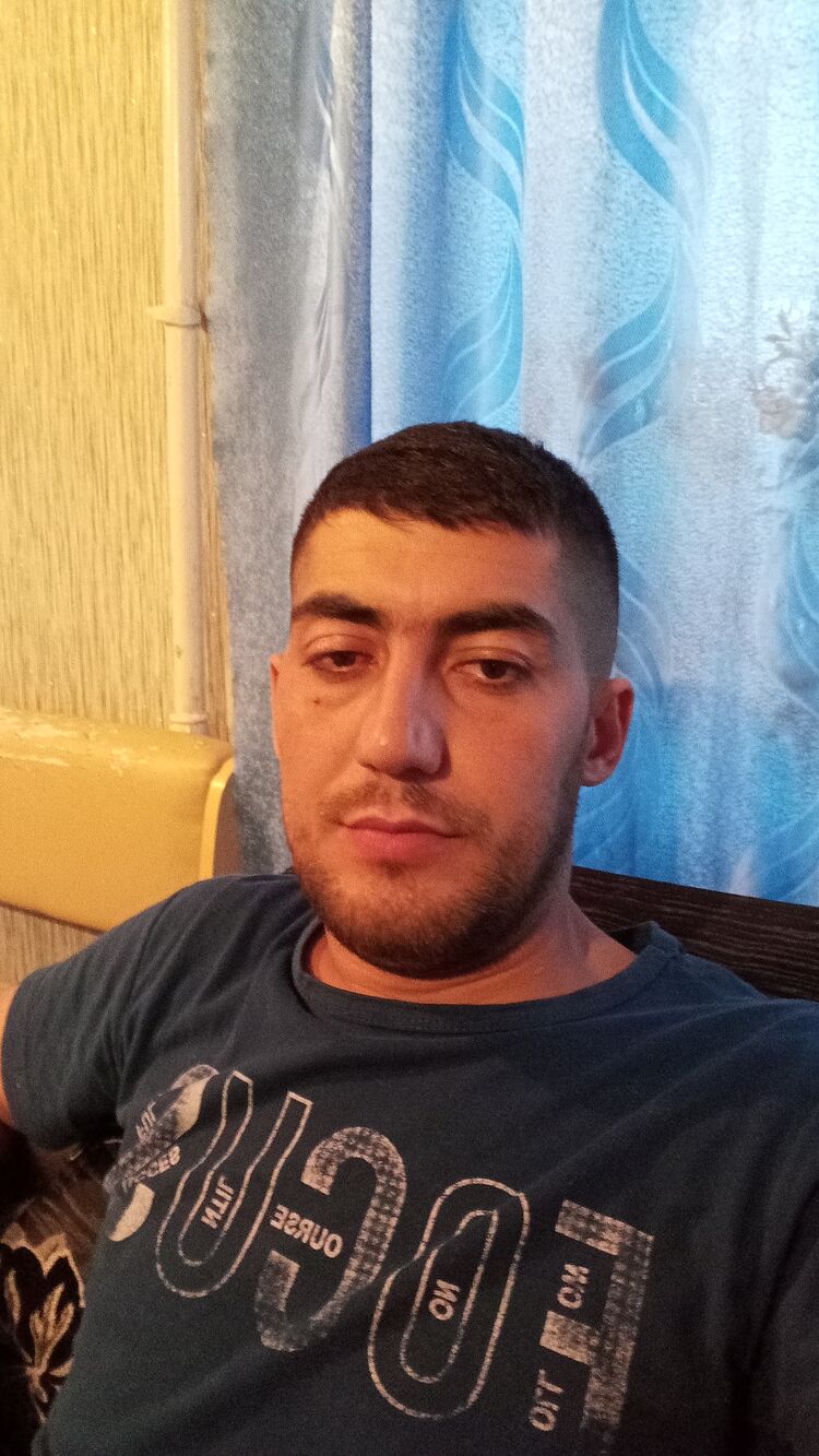  36501967  Sadam, 33 ,    
