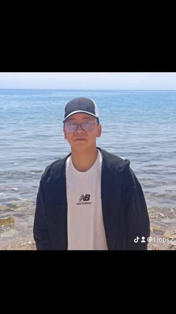  40405377  , 20 ,    