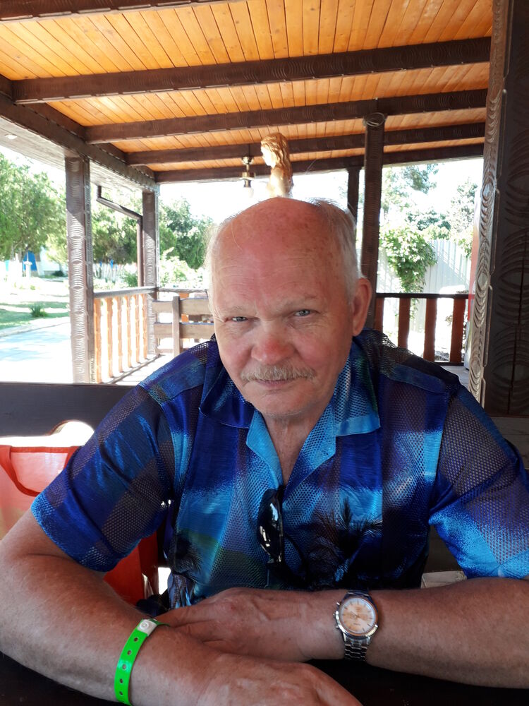  26831427  , 61 ,    -