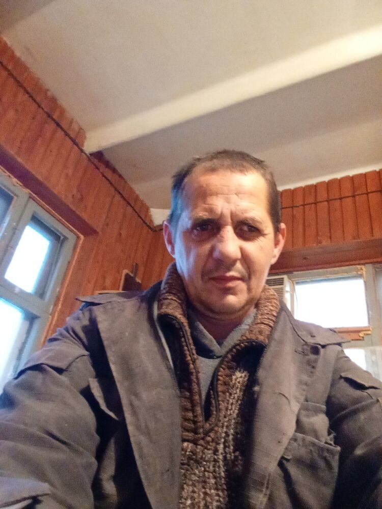  38898277  , 46 ,    