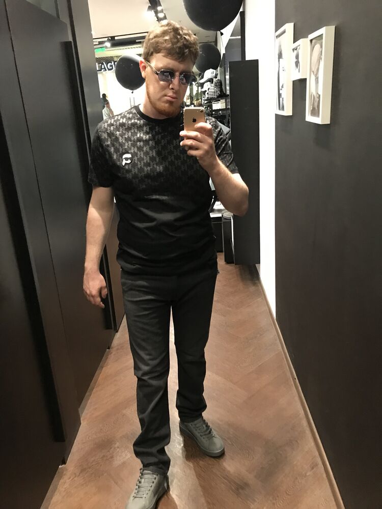  50747867  , 27 ,    --