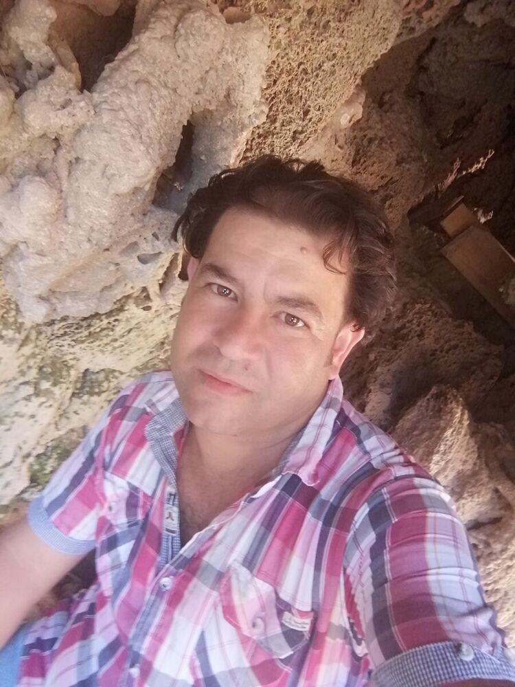  ,   Ayhan, 43 ,   ,   