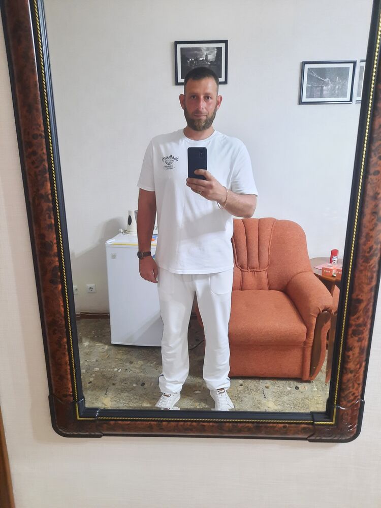  28569667  , 36 ,    