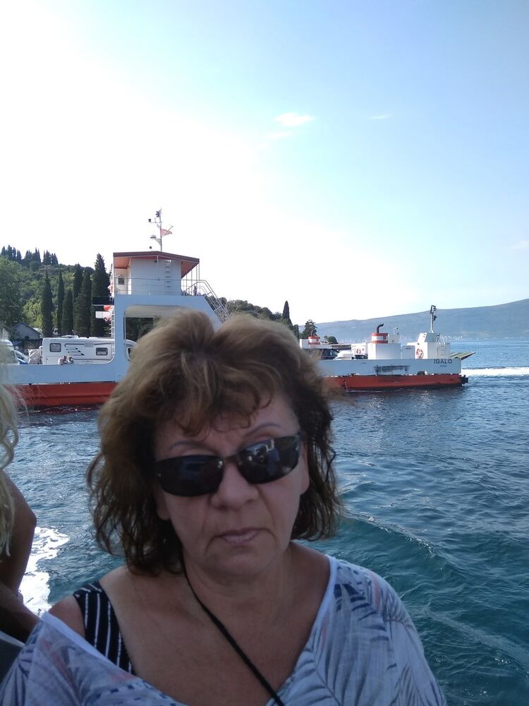  18025847  Tatyana, 62 ,    