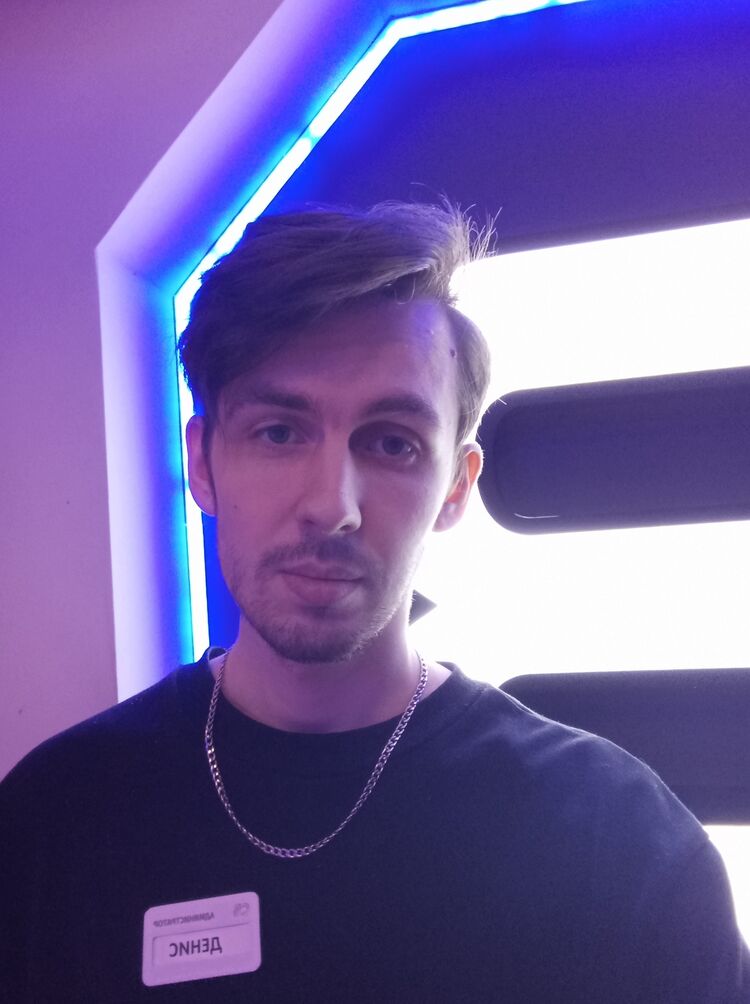  ,   Denis, 29 ,   ,   , c , 