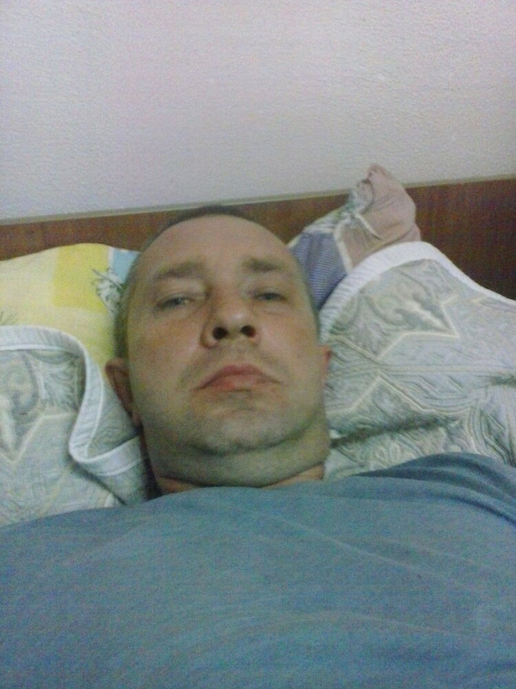  8064587  , 43 ,    
