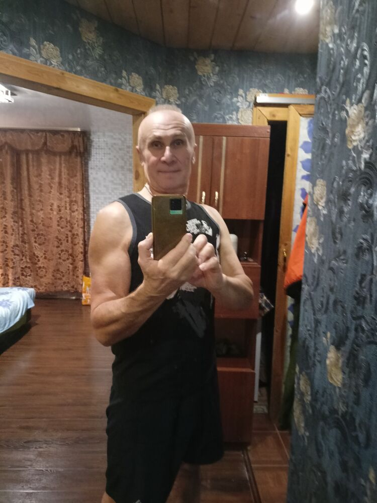  49723337  , 62 ,    