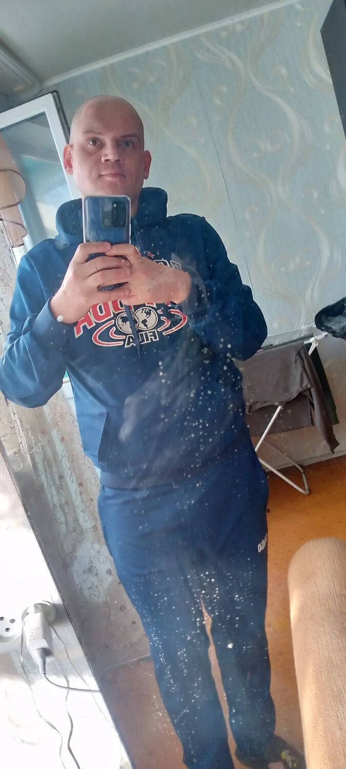  ,   Vladimir, 31 ,   c , 