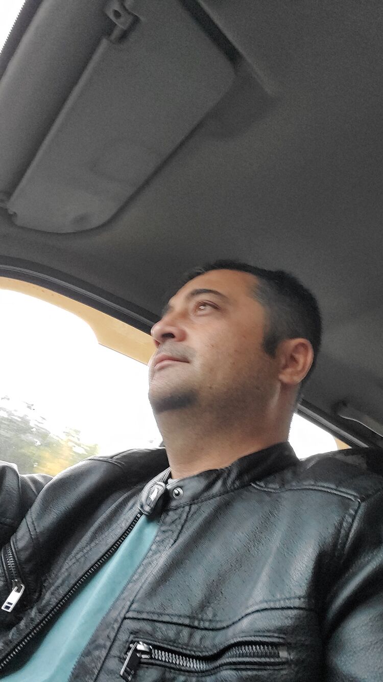  ,   Amir, 38 ,   ,   