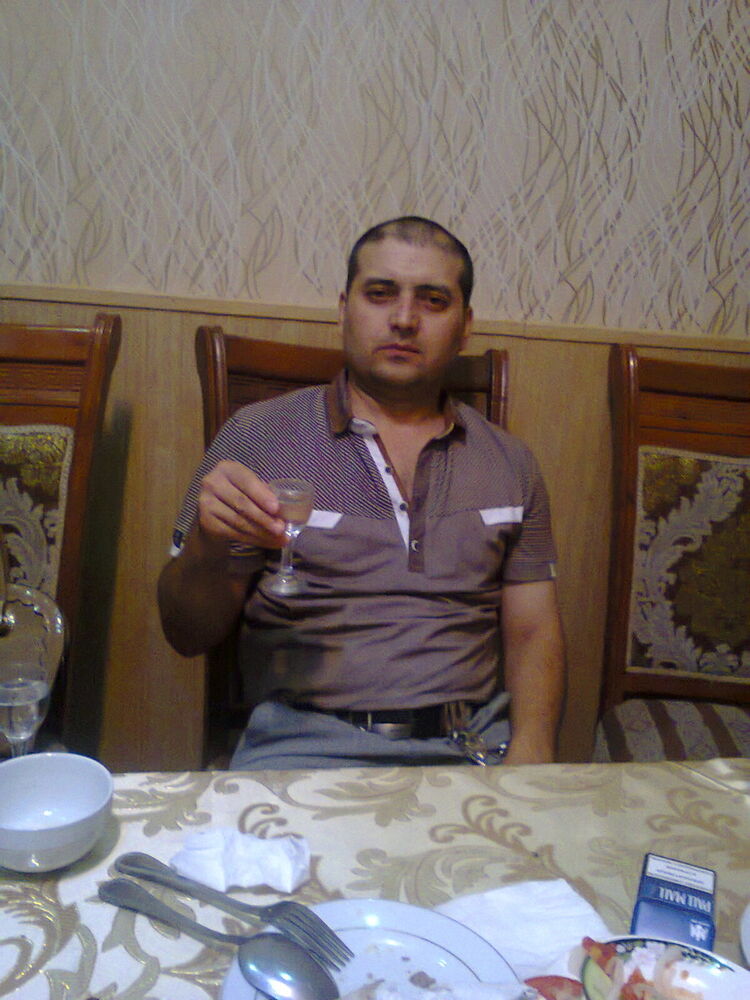  4521357  Alex, 40 ,    
