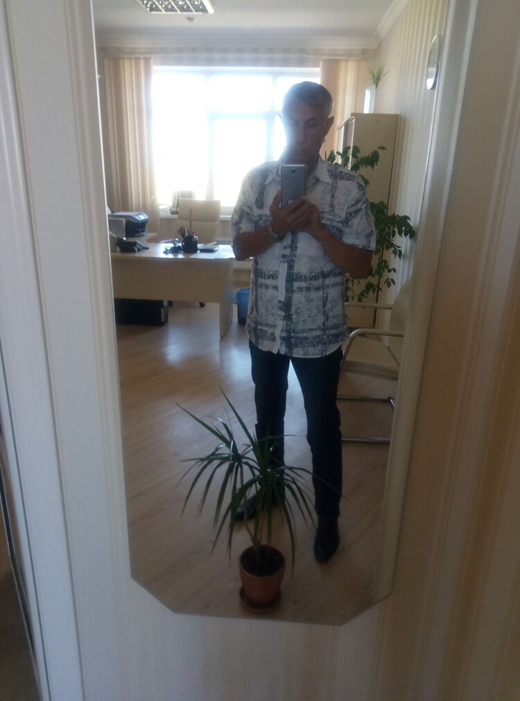  ,   Slavik, 48 ,   ,   , c 