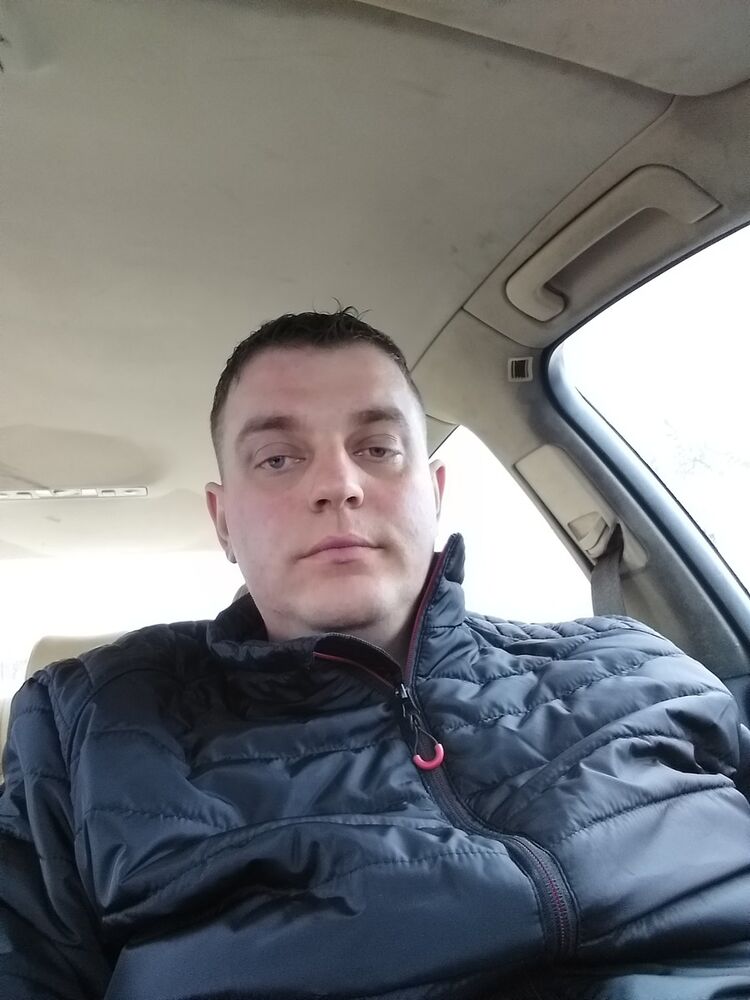  Dortmund,   Lauris, 38 ,   ,   , c , 