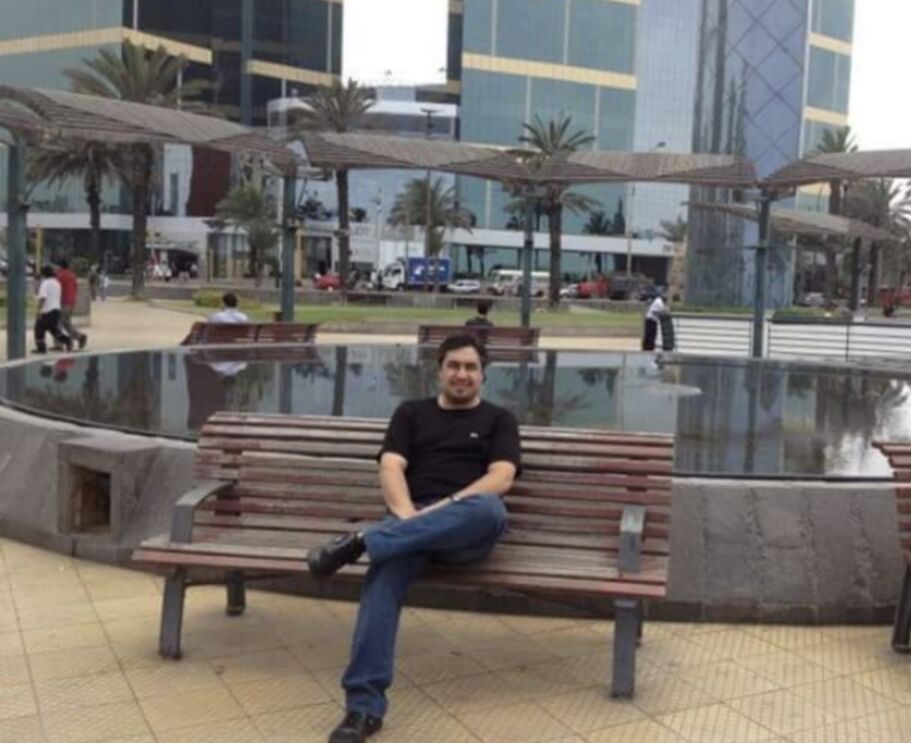  ,   Alejandro, 39 ,   ,   