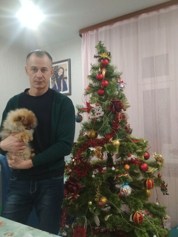  ,   Dima, 40 ,   ,   