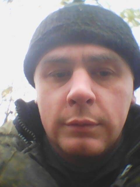  10736887  , 34 ,    