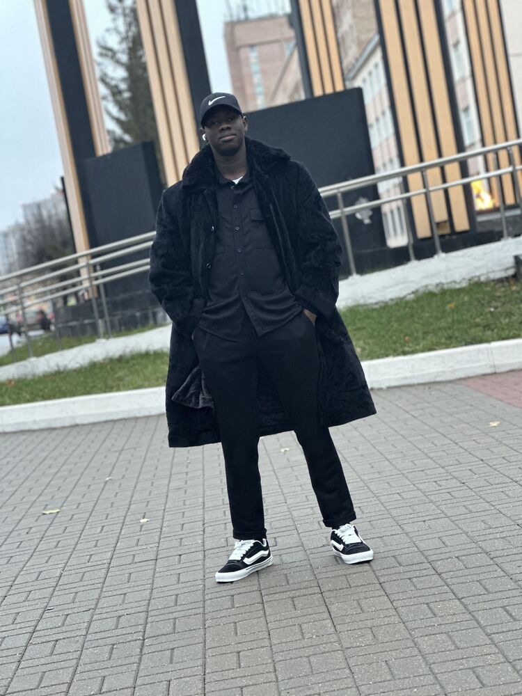  ,   Kamara, 21 ,   ,   , c , 