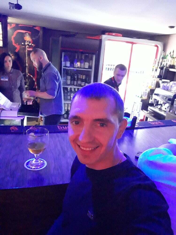  15149467  DimaBond, 35 ,    