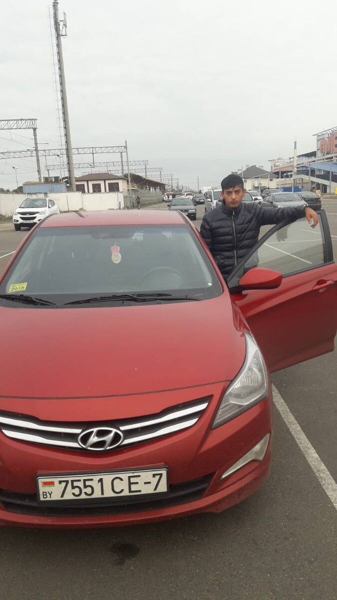  14680417  Ivan, 33 ,    