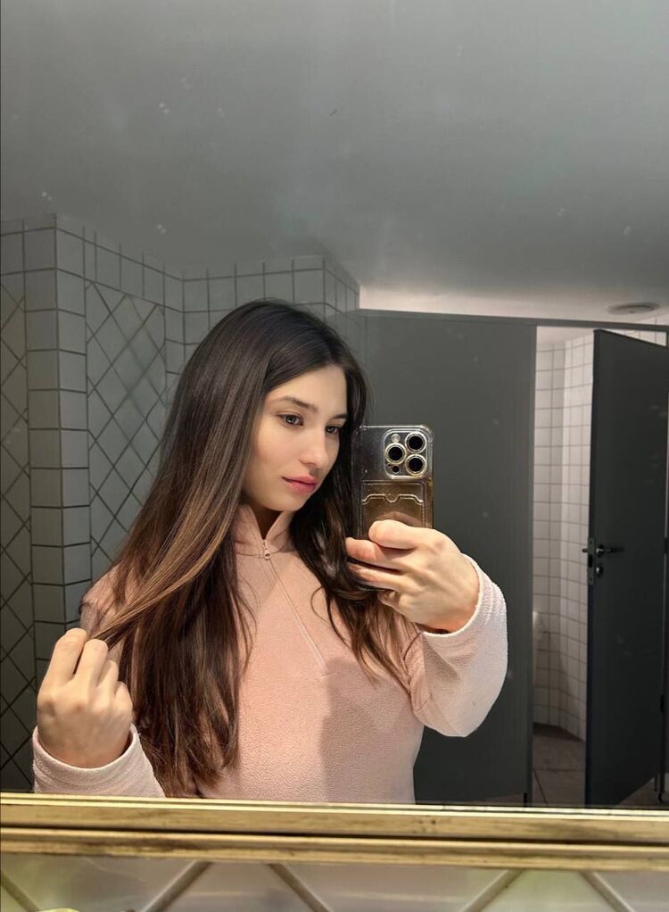  45923897  Niky, 23 ,    