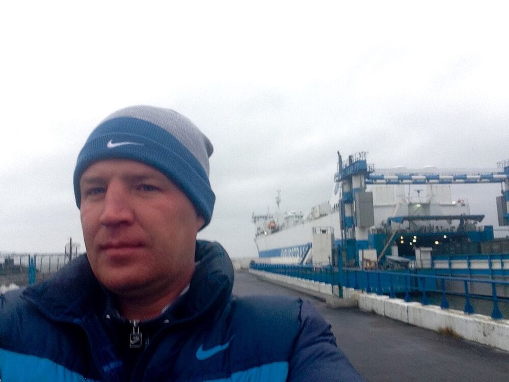  ,   Vitaly, 41 ,   ,   , c 