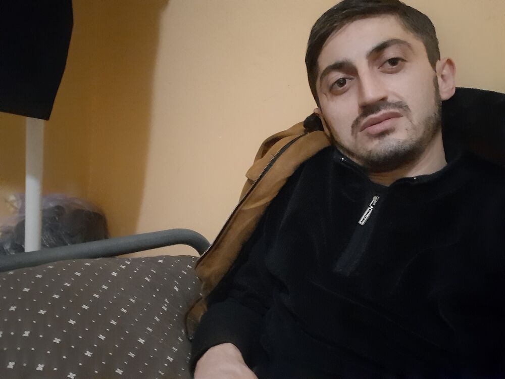  ,   , 33 ,   c 