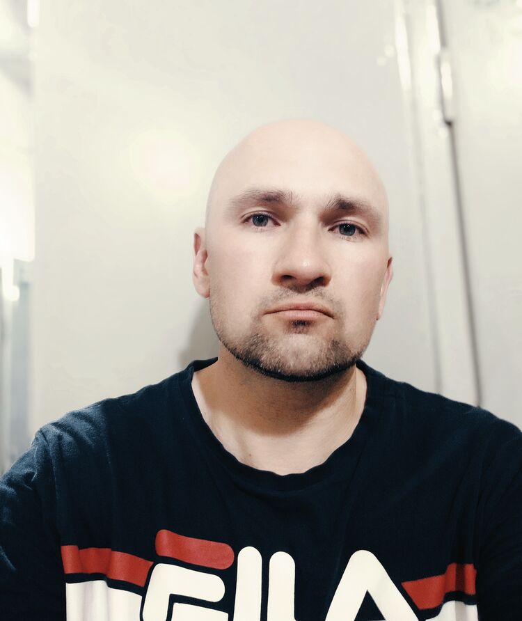  54149347  Igor, 42 ,    